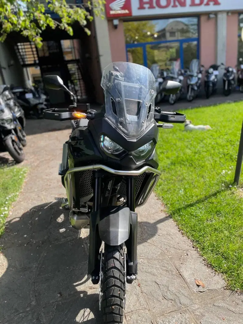 Honda Africa Twin CRF 1100L (2024 - 26) (3)