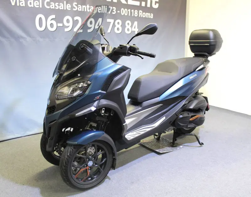 Piaggio MP3 530 Hpe Exclusive (2025 - 26) (15)