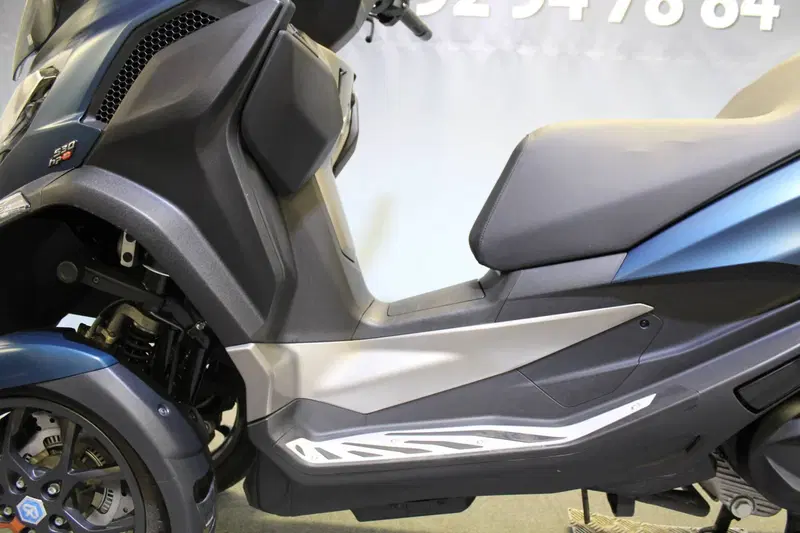 Piaggio MP3 530 Hpe Exclusive (2025 - 26) (19)