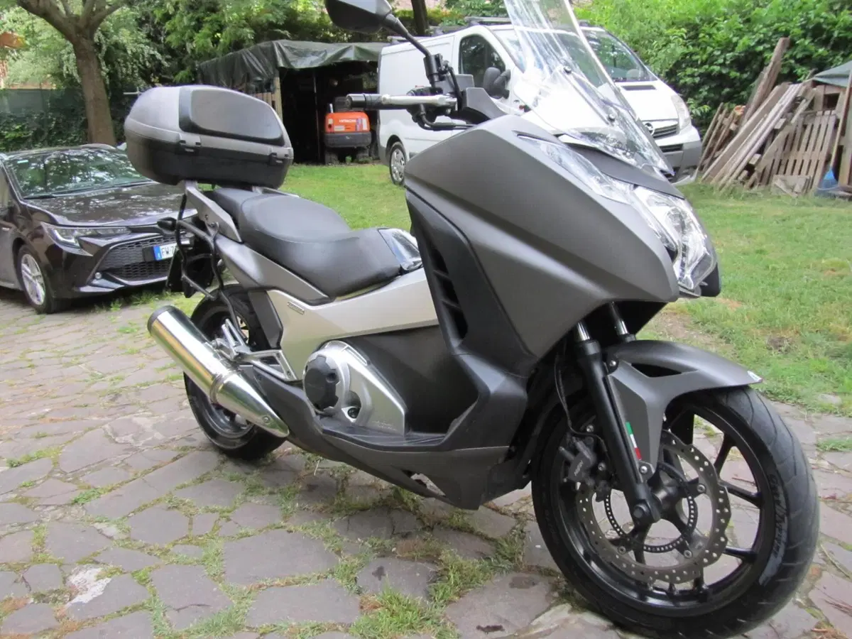 Honda Integra 750 DCT ABS (2014 - 15) (16)