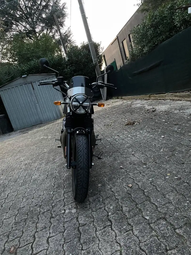 Royal Enfield Interceptor 650 (2021 - 26) (3)