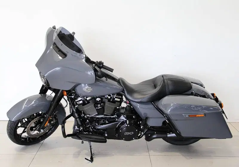 Harley-Davidson Street Glide Special (2021 - 23) (9)