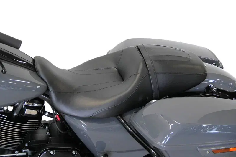 Harley-Davidson Street Glide Special (2021 - 23) (12)