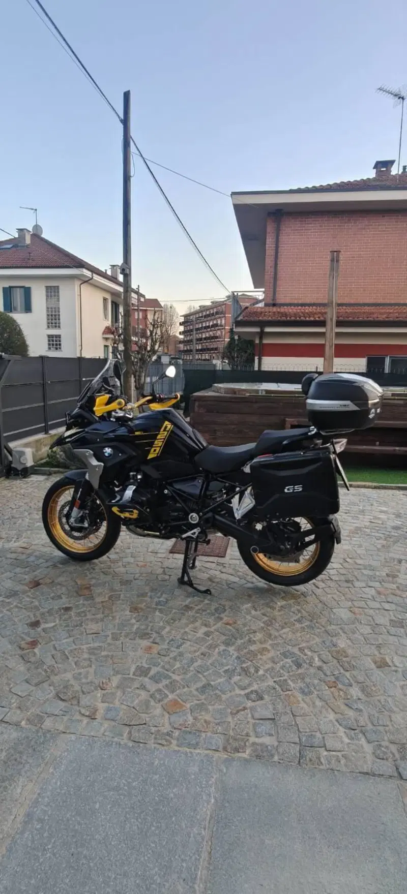 Bmw R 1250 GS - Edition 40 Years GS (2021) (4)