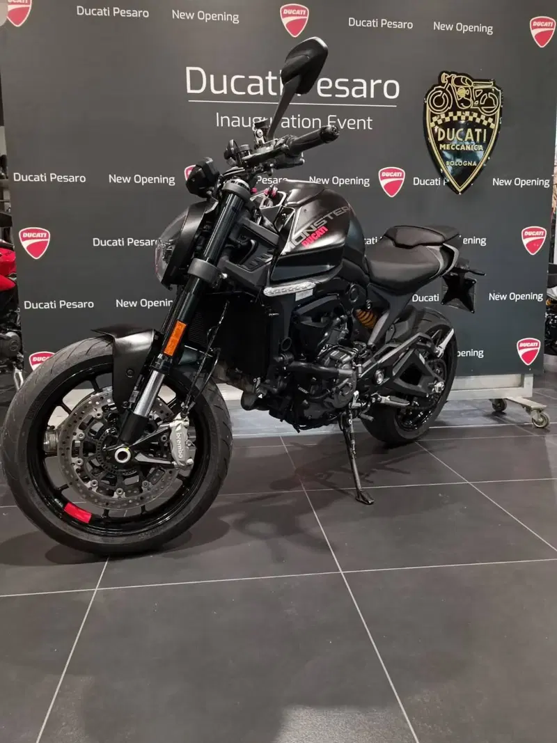 Ducati Monster 937 (2021 - 25) (6)