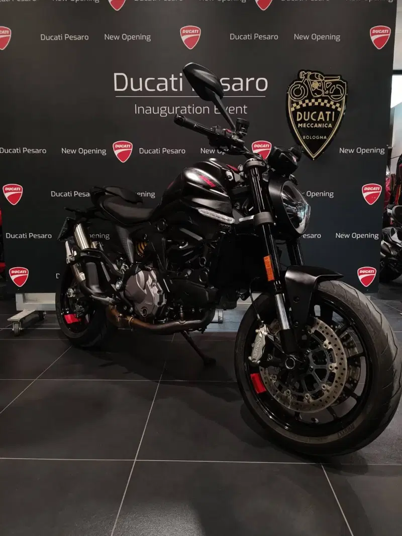 Ducati Monster 937 (2021 - 25) (2)
