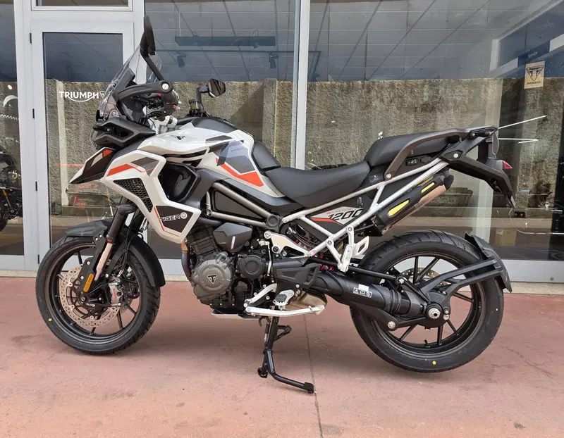 Triumph Tiger 1200 Alpine Special Edition (2026) (6)