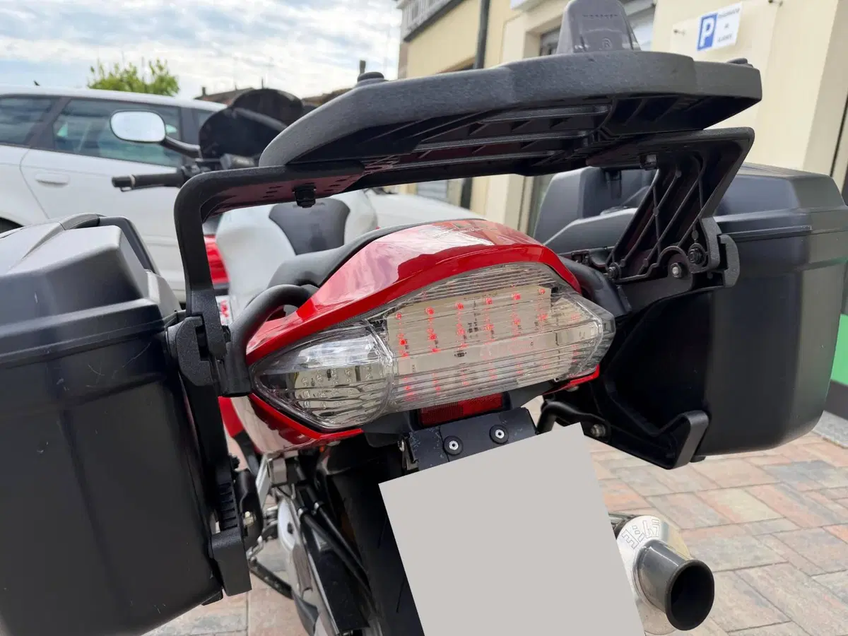 Honda VFR 800 (1998 - 01) (13)