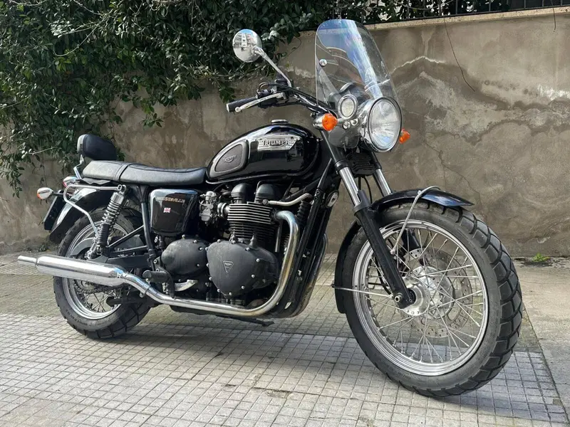 Triumph Bonneville 800 (2002 - 07) (5)