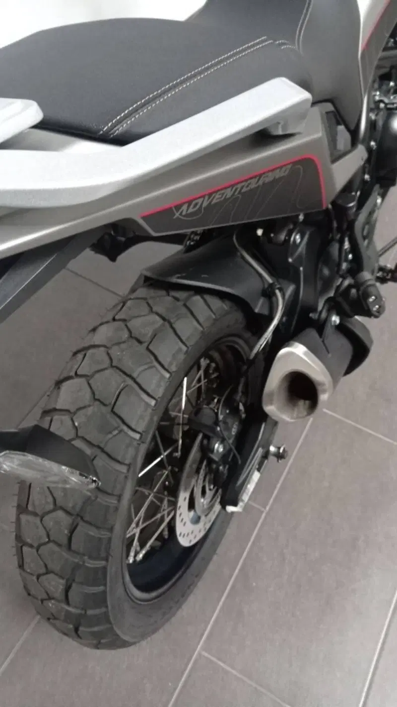 Moto Morini X-Cape 650 (2021 - 26) (6)