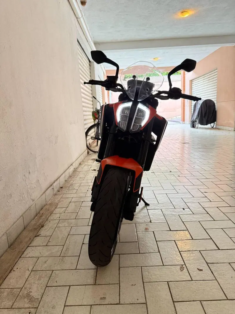 KTM 890 Duke (2021 - 23) (2)
