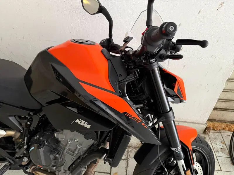 KTM 890 Duke (2021 - 23) (9)