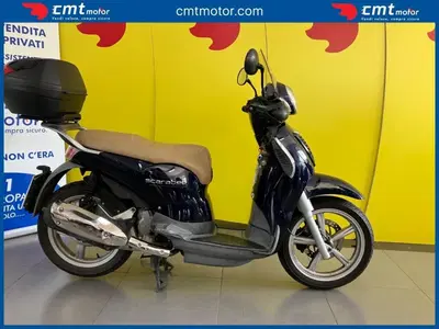 Aprilia Scarabeo 200 i.e. (2009 - 11) usata