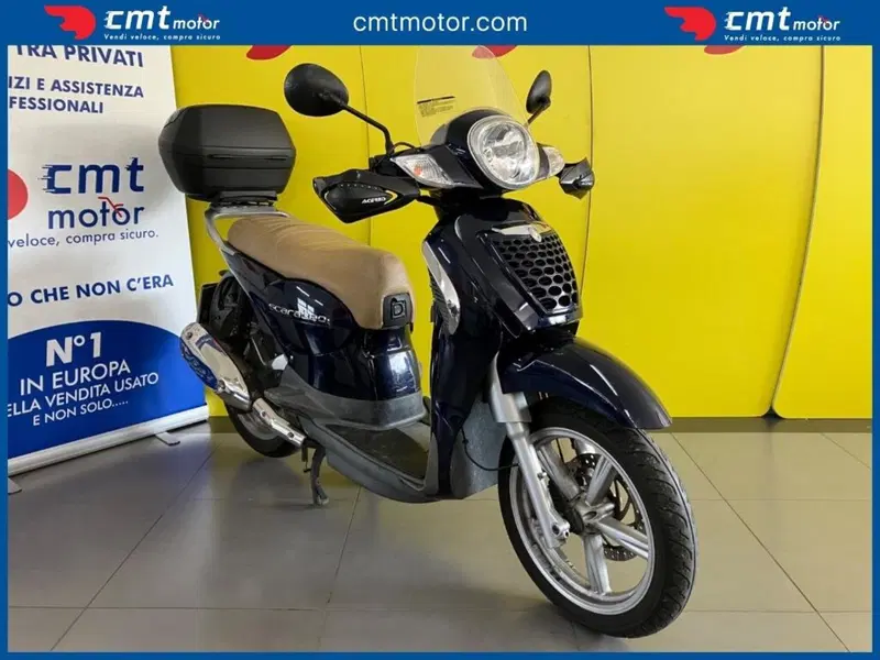 Aprilia Scarabeo 200 i.e. (2009 - 11) (2)