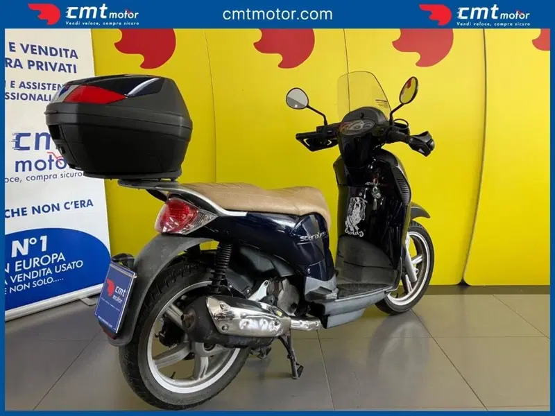 Aprilia Scarabeo 200 i.e. (2009 - 11) (4)