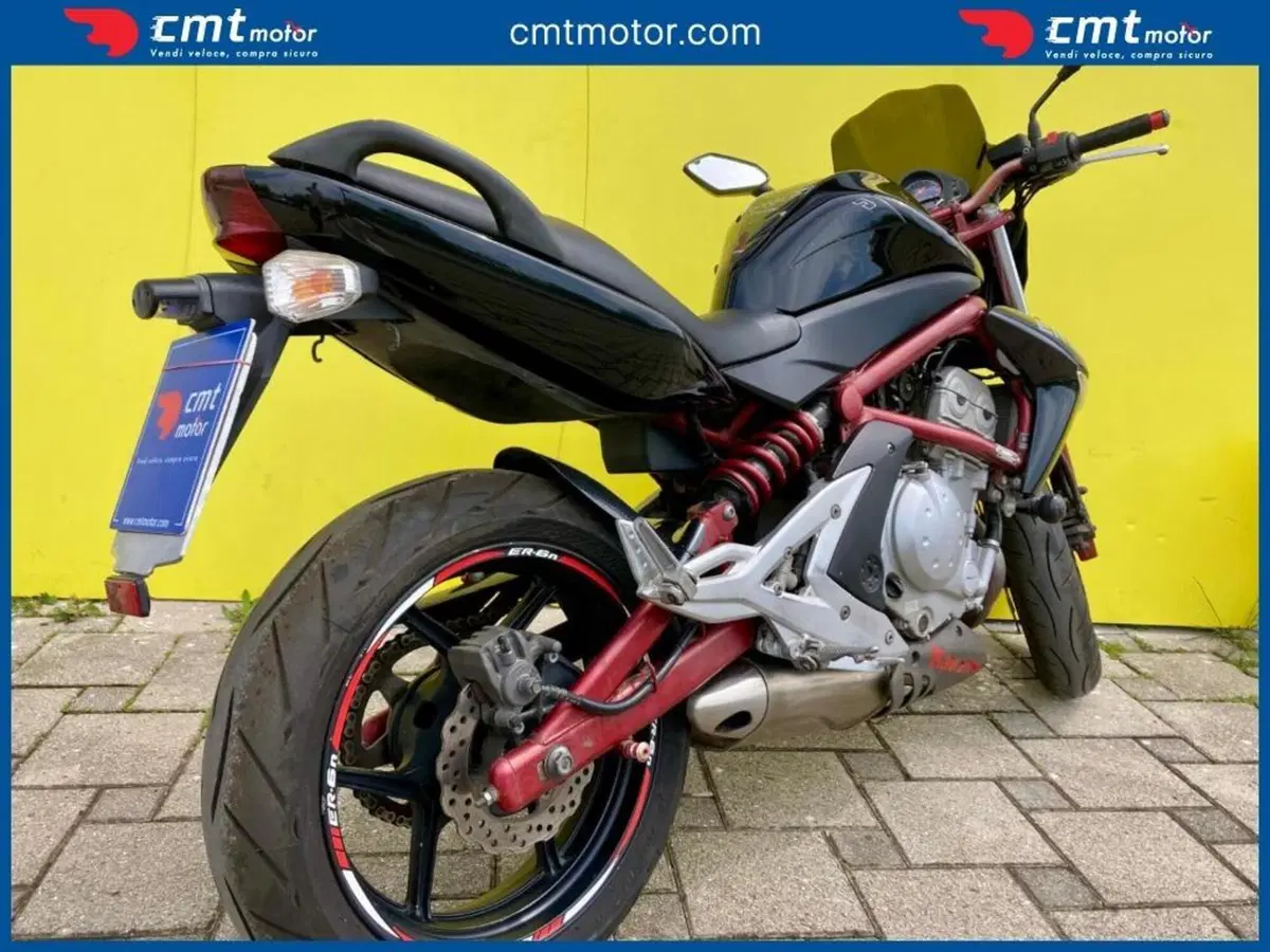 Kawasaki ER-6N (2006 - 09) (4)