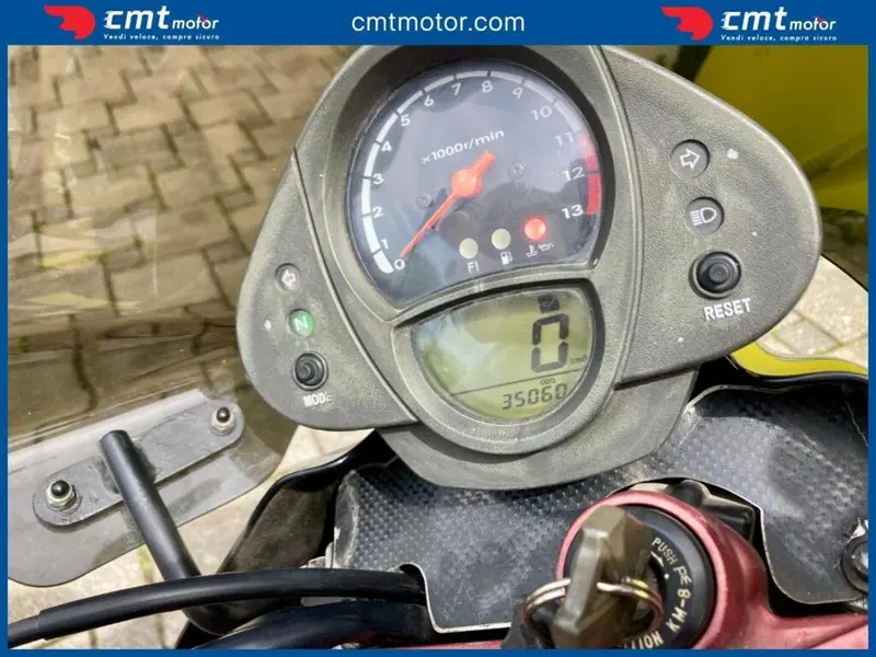 Kawasaki ER-6N (2006 - 09) (5)
