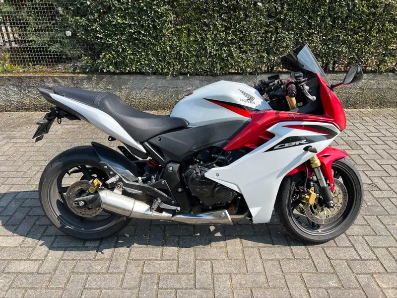 Honda CBR 600 F (2011 - 13) (2)