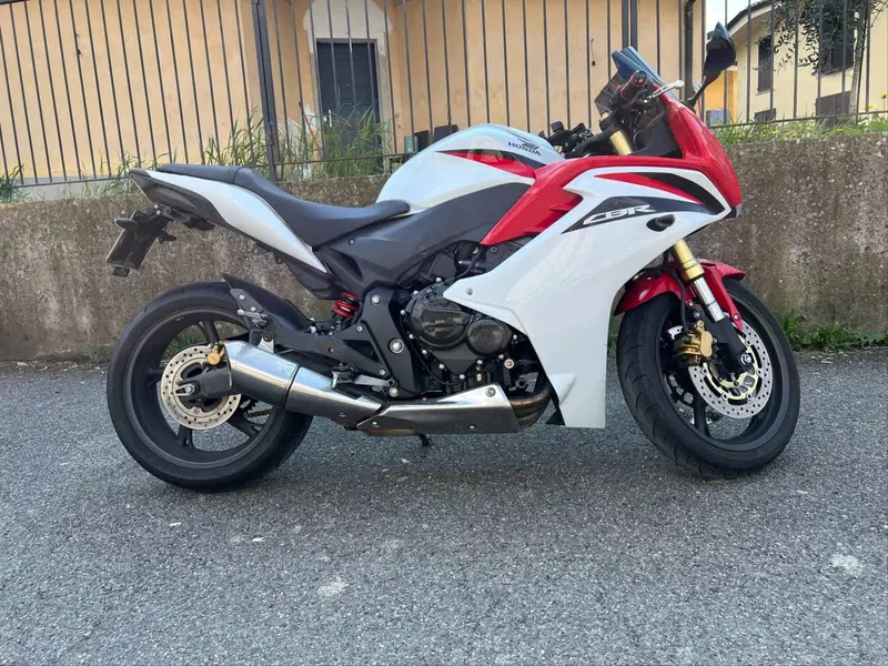 Honda CBR 600 F (2011 - 13) (9)