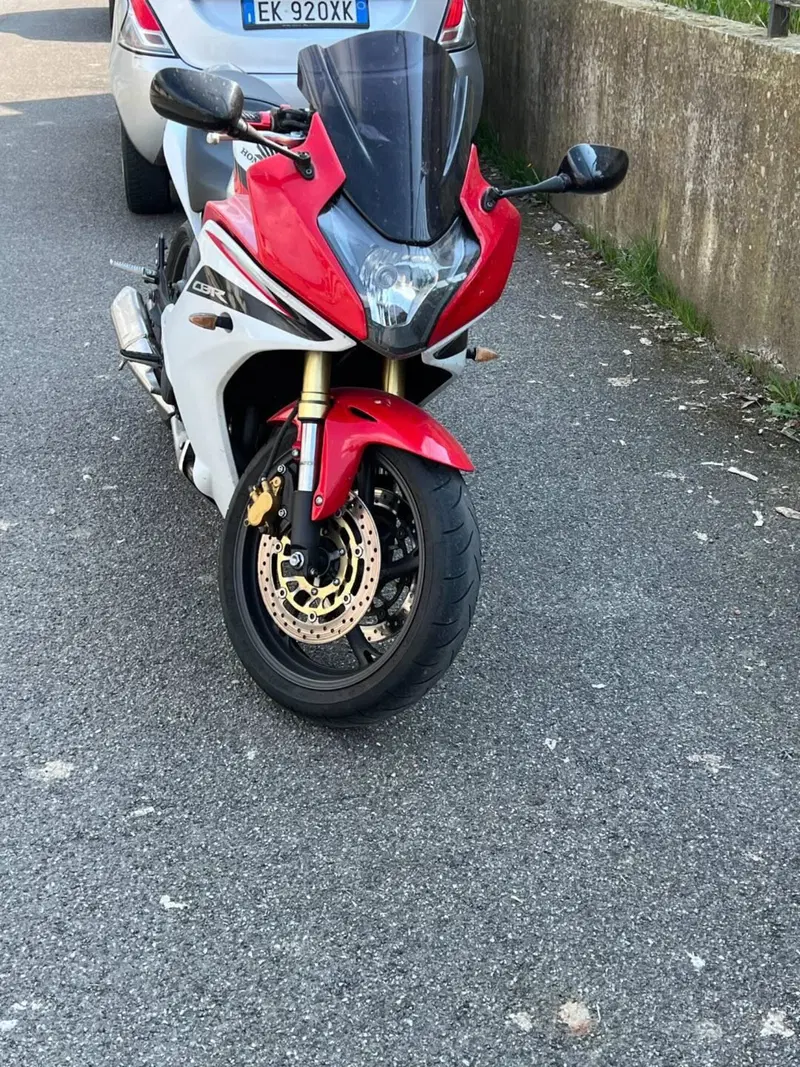 Honda CBR 600 F (2011 - 13) (11)
