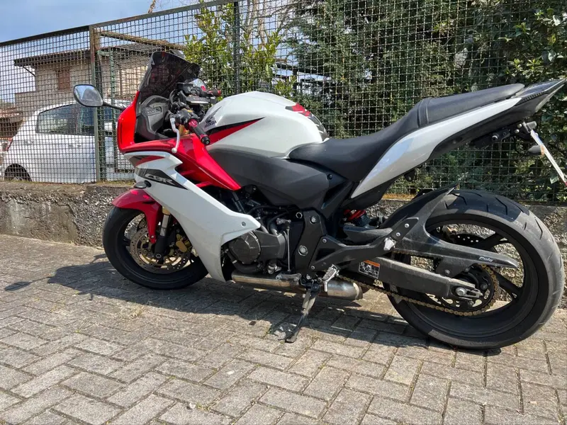 Honda CBR 600 F (2011 - 13) (14)