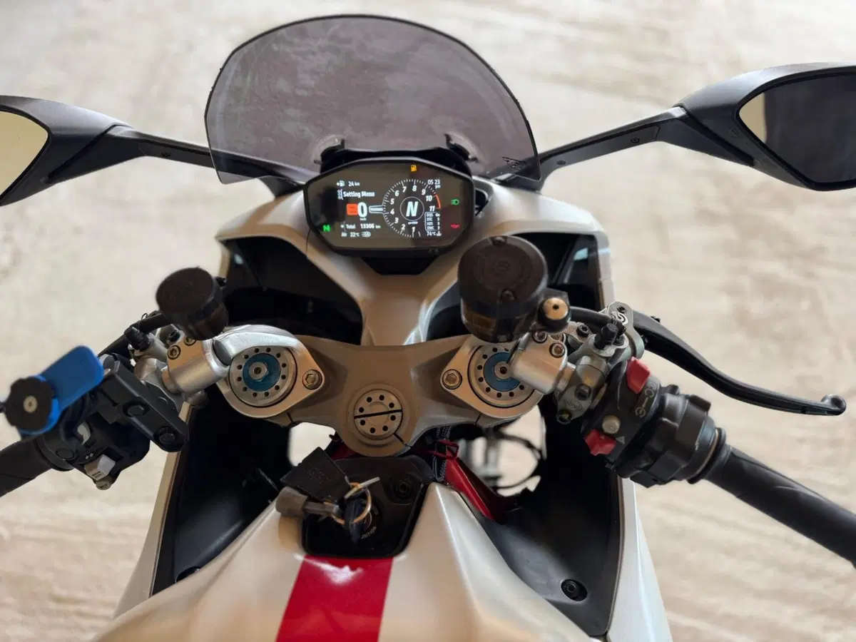 Ducati SuperSport 950 S (2021 - 24) (4)
