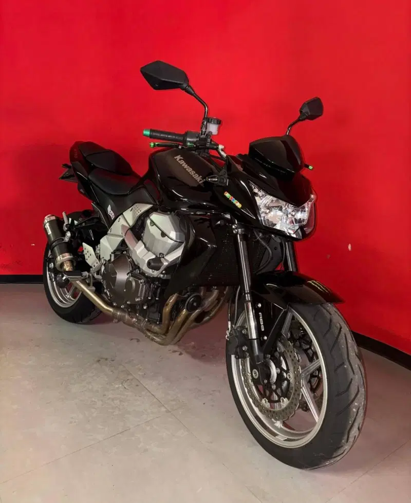 Kawasaki Z 750 (2007 - 14) (2)