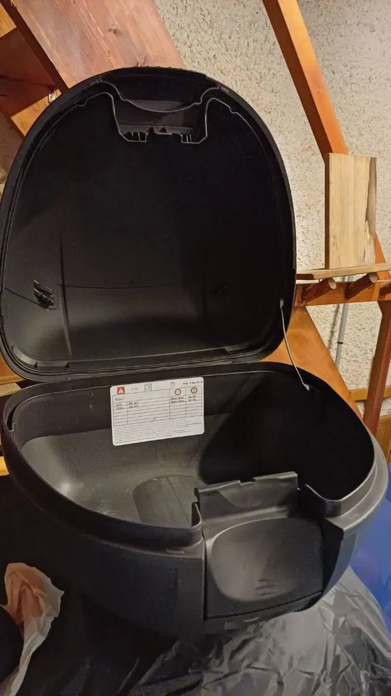 Vendo bauletto bmw (2)