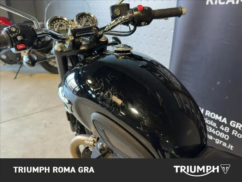 Triumph Bonneville T100 (2021 - 25) (12)