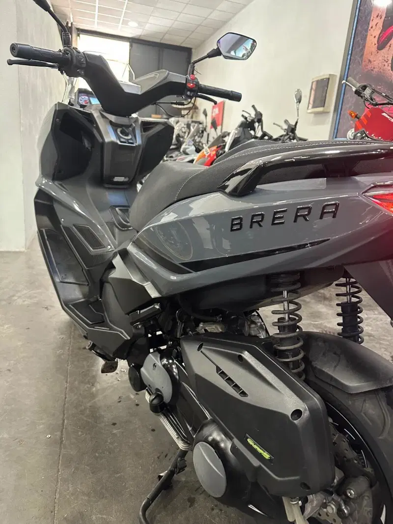 Kl Brera 300 (2022 - 25) (6)