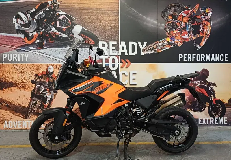 KTM 1290 Super Adventure S (2021)