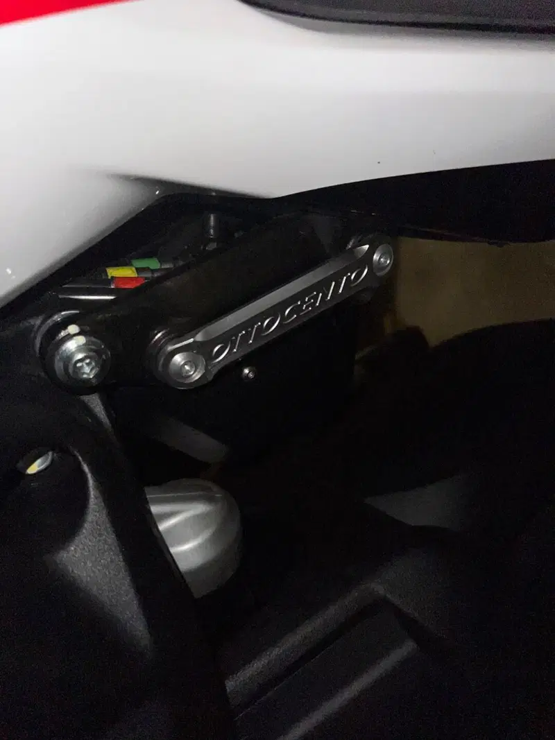 MV Agusta F3 800 RC (2022 - 25) (13)