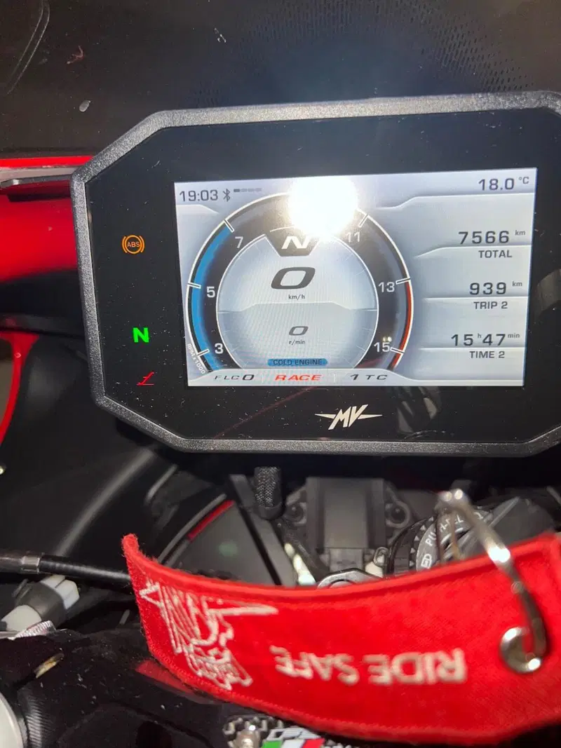 MV Agusta F3 800 RC (2022 - 25) (6)