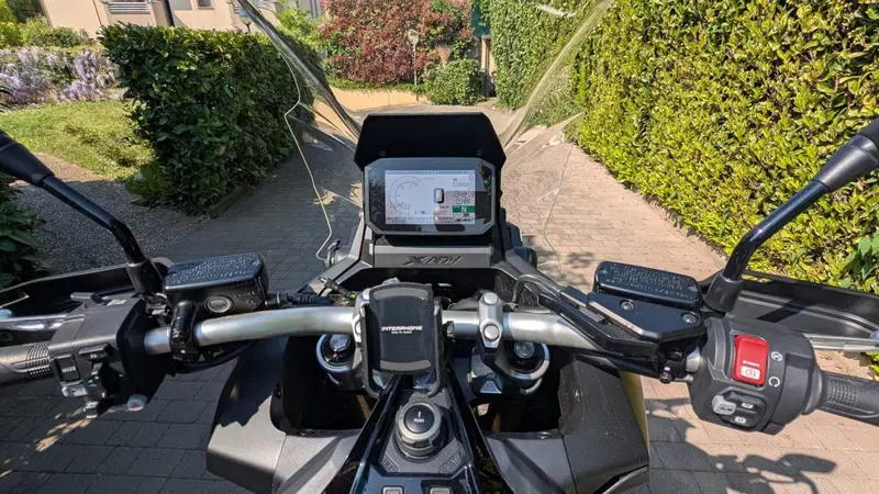 Honda X-ADV 750 DCT (2021 - 24) (2)