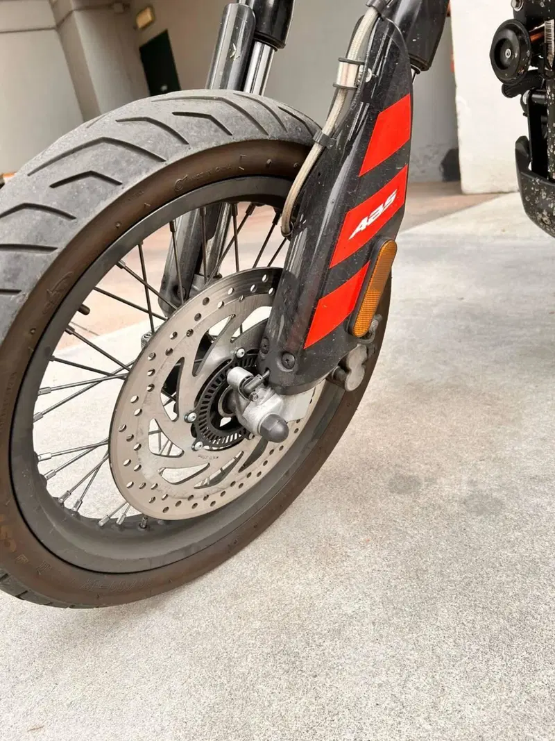 Aprilia SX 125 (2021 - 24) (3)