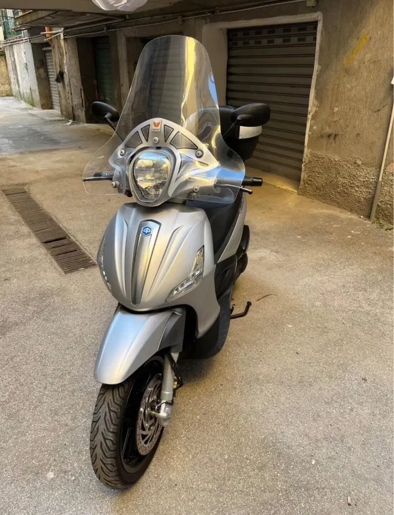 Piaggio Beverly 300 S i.e. ABS-ASR (2016 - 20)