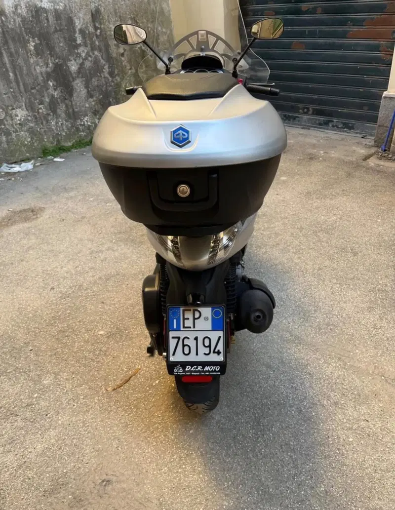 Piaggio Beverly 300 S i.e. ABS-ASR (2016 - 20) (3)