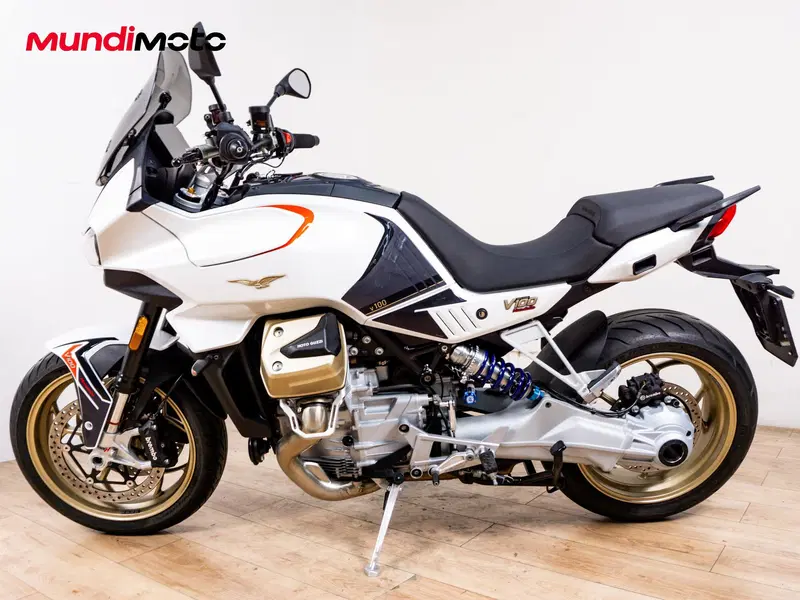 Moto Guzzi V100 Mandello (2022 - 24) (6)