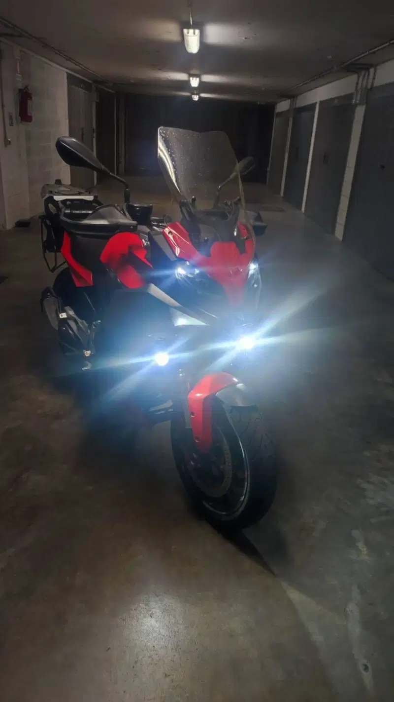 Bmw F 900 XR (2020 - 24) (2)