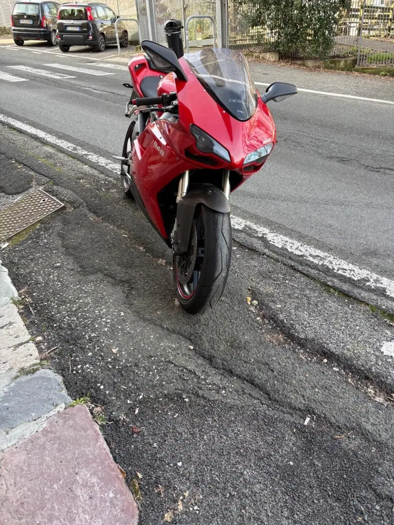 Ducati 848 (2007 - 13) (6)