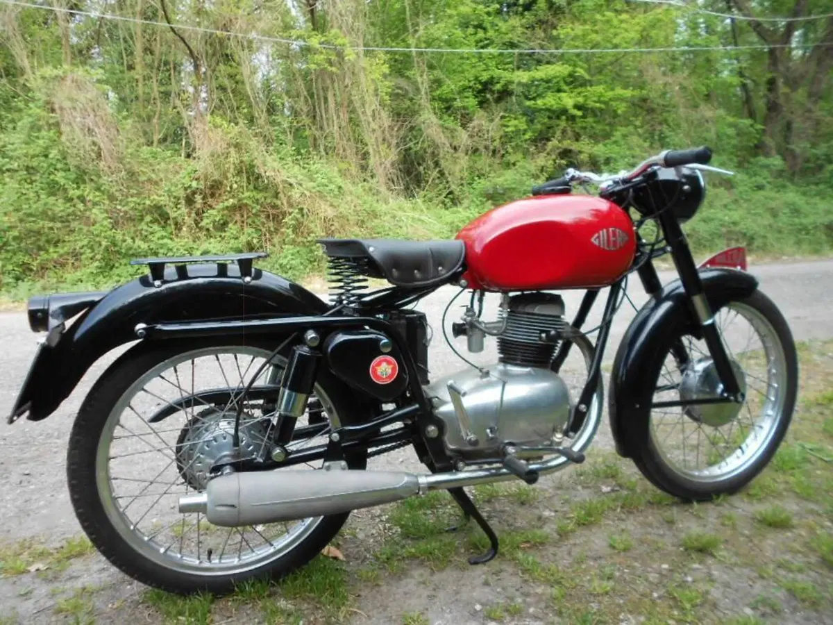 Gilera 150 Sport