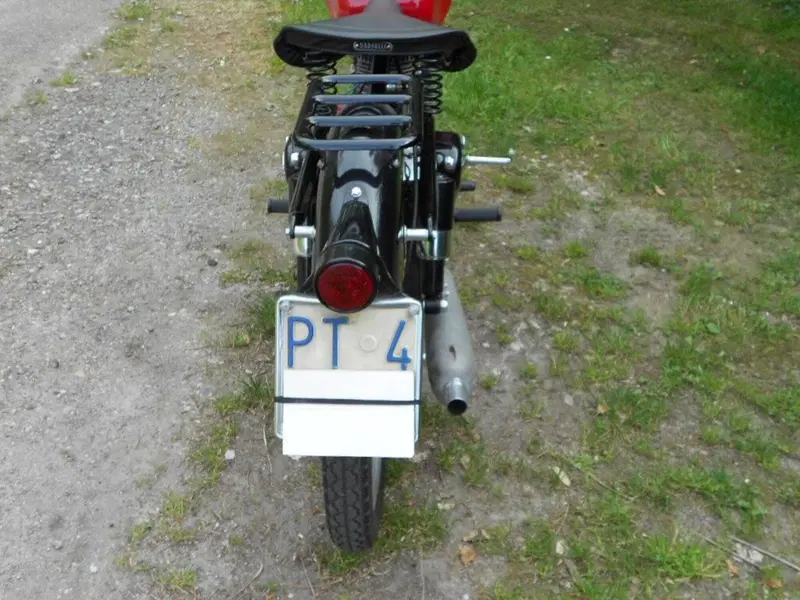Gilera 150 Sport (4)