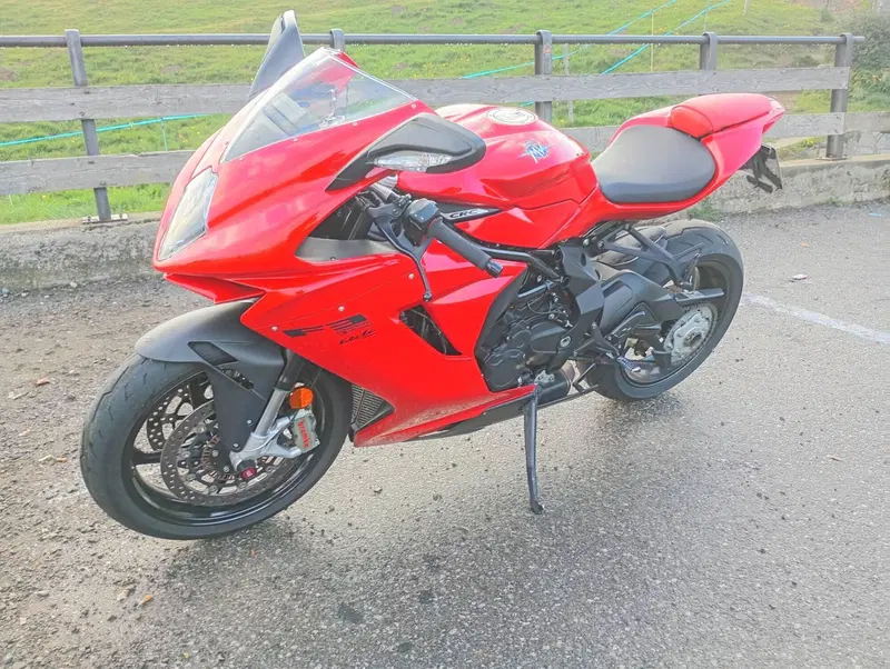 MV Agusta F3 800 Rosso (2021 - 23) (12)