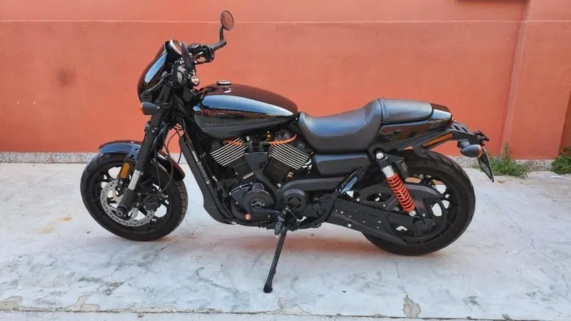 Harley-Davidson 750 Street Rod (2017 - 20) - XG 750 (2)