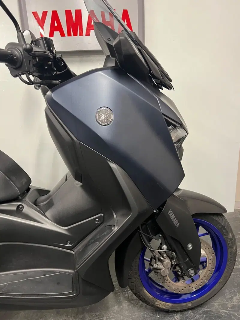 Yamaha X-Max 300 (2021 - 24) (5)