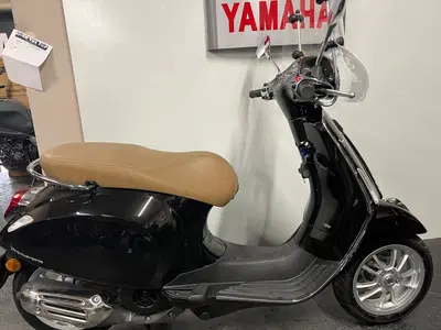 Vespa Primavera 125 (2021 - 23) usata