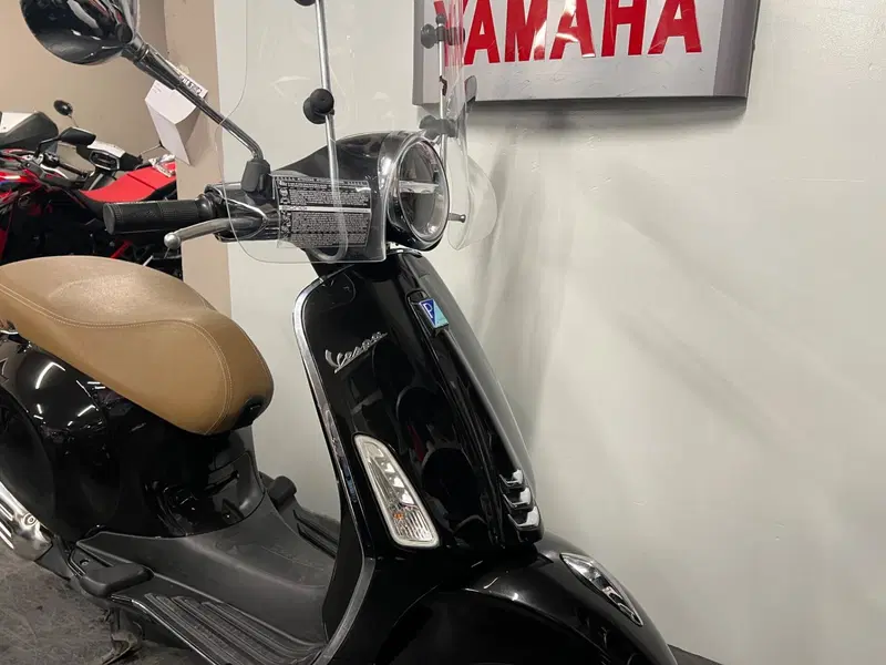 Vespa Primavera 125 (2021 - 23) (2)