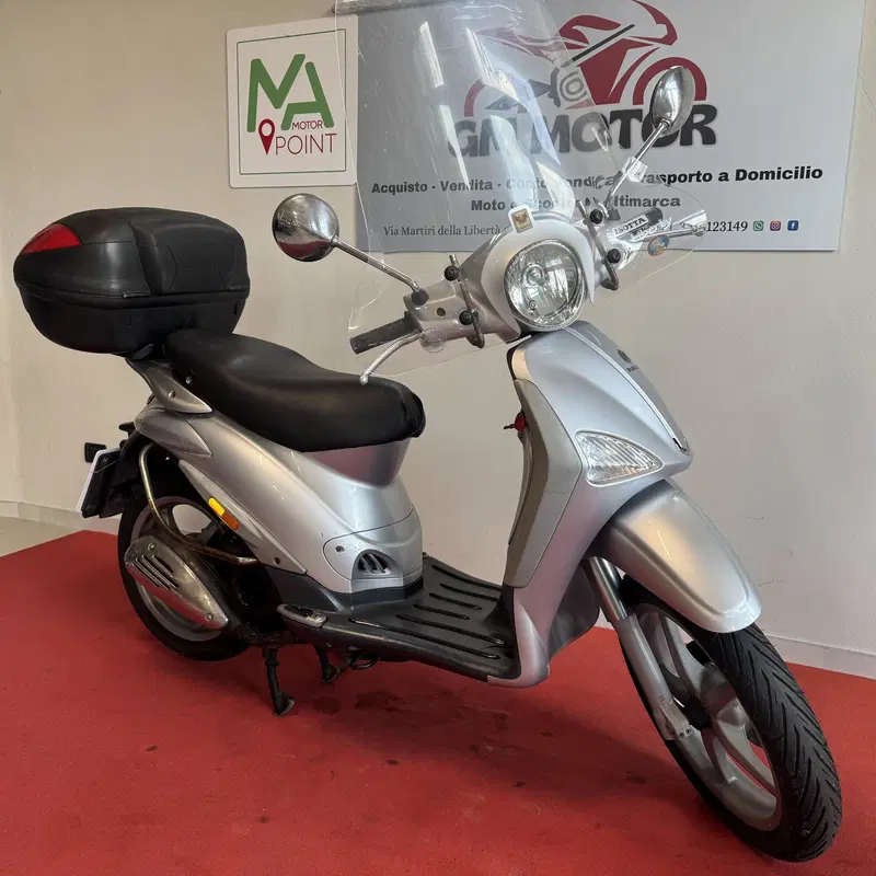 Piaggio Liberty 200 4T  (2)