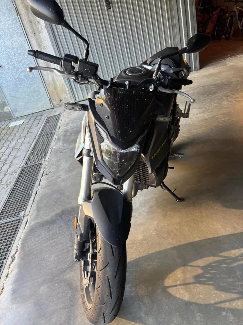 Honda CB 750 Hornet (2023 - 24) (4)