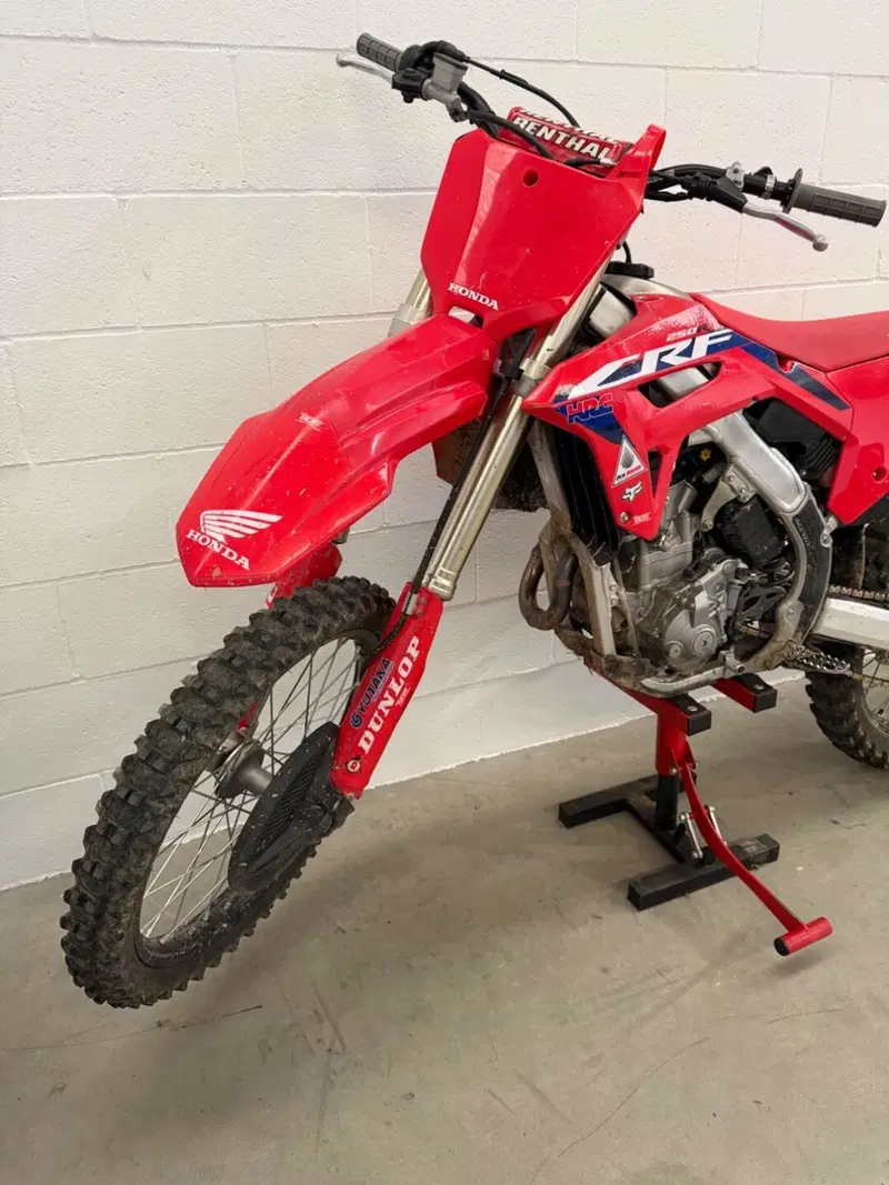 Honda CRF 250R (2022) (6)